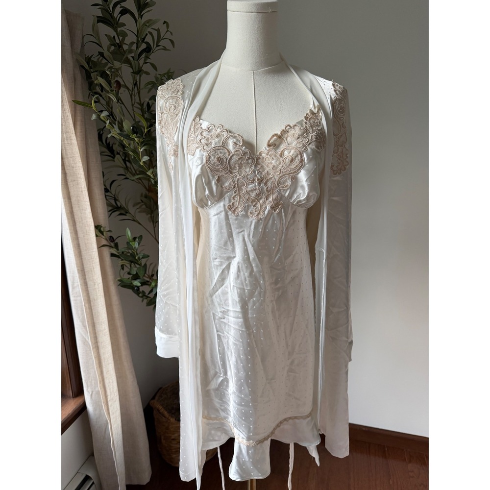 Linea Donatella‎ Ivory Satin Lace Chemise Robe Set Bridal Honeymoon Lingerie M